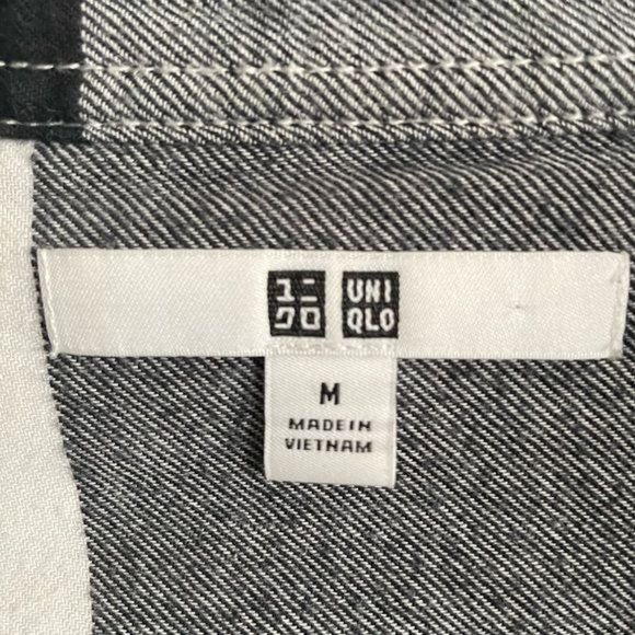 Uniqlo Black and White Plaid Flannel Shirt, Sz Medium - Picture 5 of 14